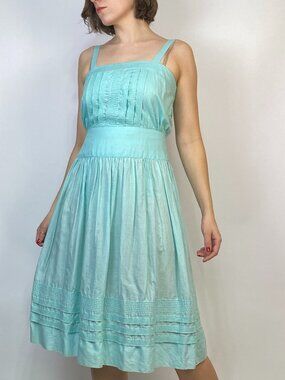 Vintage 1980s PLEATED MINT LINEN Summer Dress -- Small